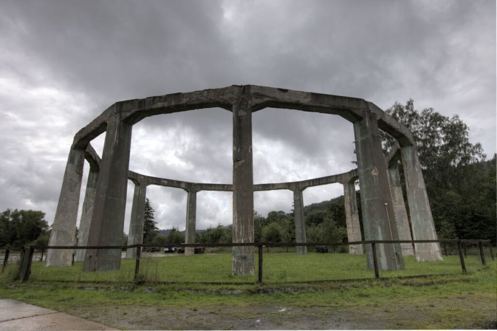 45e2e454 32d8 48f4 9ddf 7adfe917d7848ccb40a165e3d17a09 IMG 0128 29 30 tonemapped copie 1